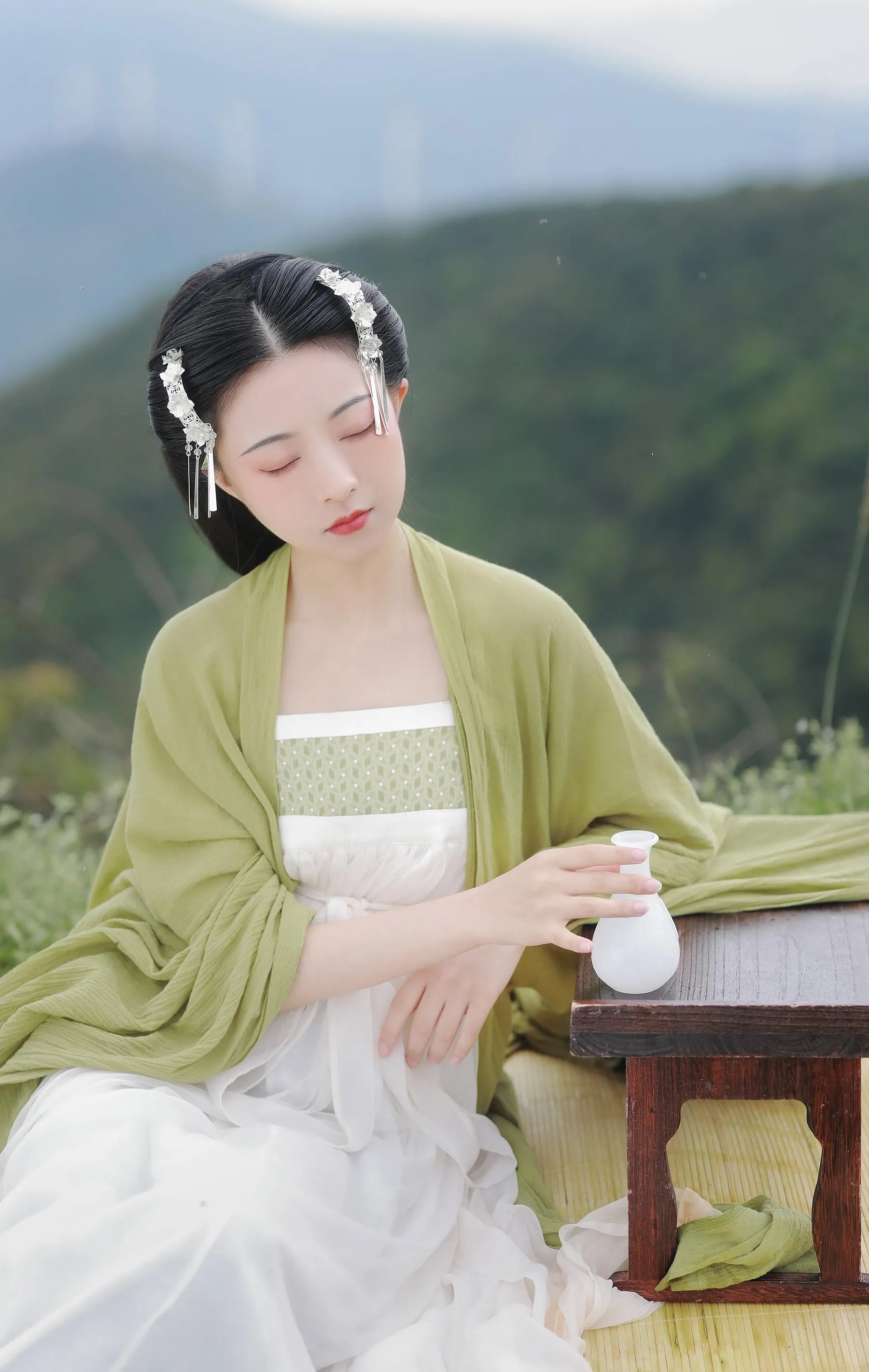 [YITUYU艺图语]2022.07.14 江山风月 YunFleur [36P]插图1